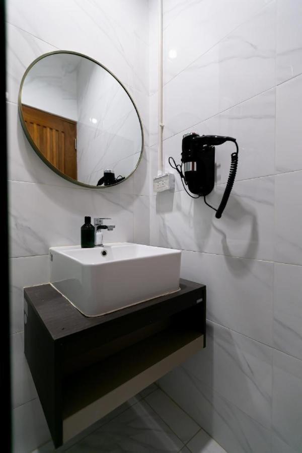 Penthouse Lamoon Hotel Bangkok Ngoại thất bức ảnh